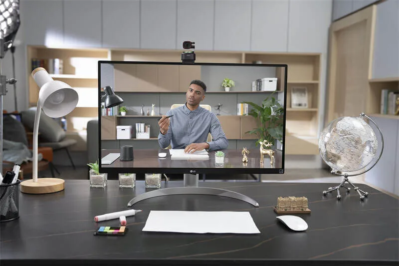 how to take a picture with the webcam